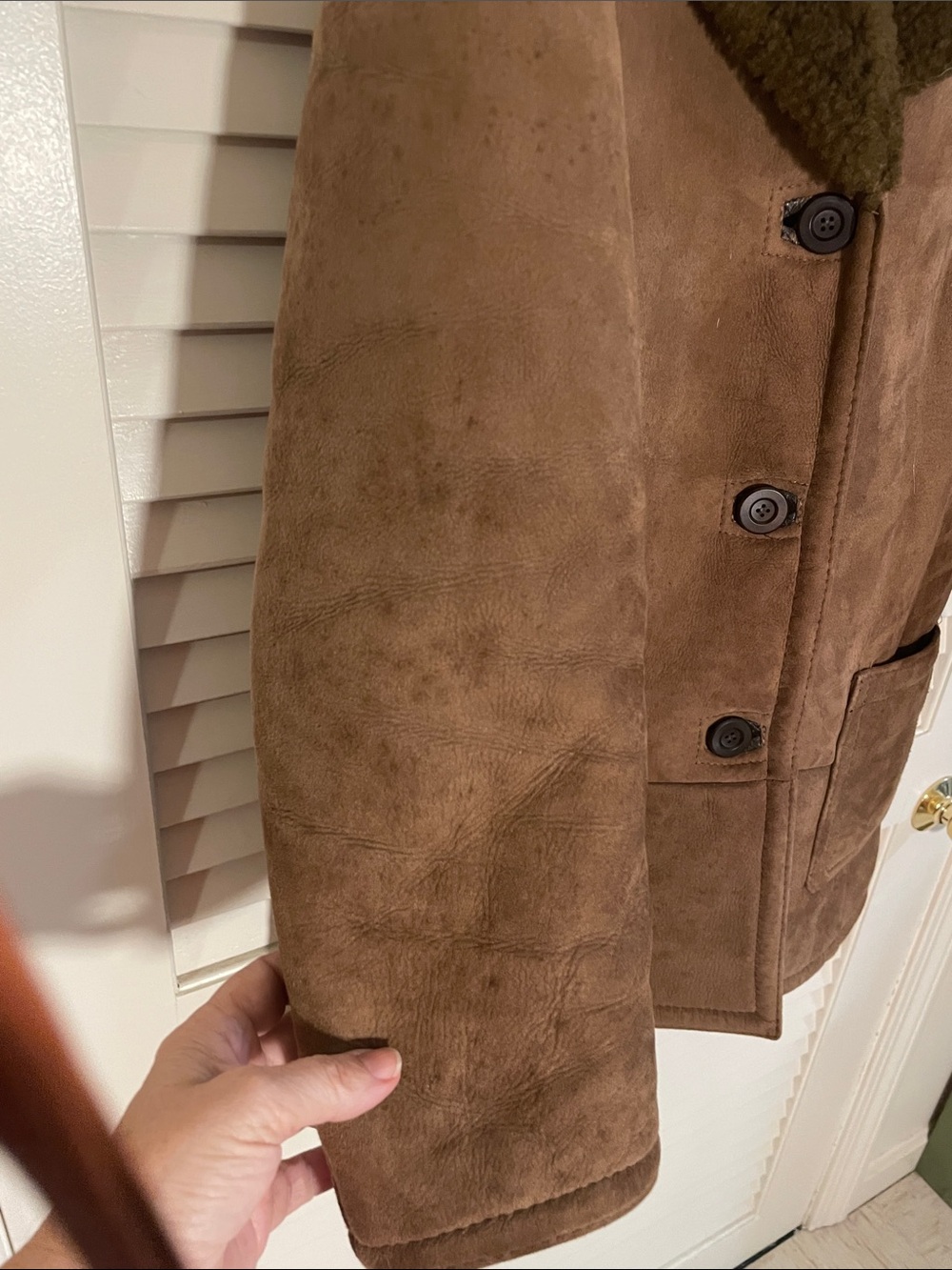 Shearling International Brown Natural Sheepskin Jacket with Plush Collar - Picture 5 of 12